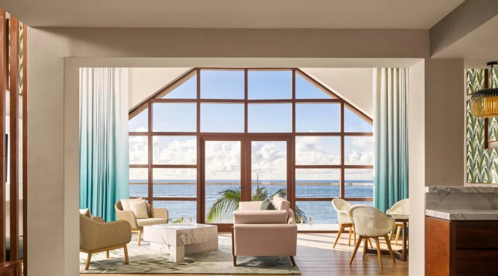 Royal Suite at Le Meridien Ile Maurice