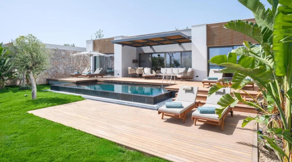 Bayou Villa Three Bedroom at Anda Barut Collection