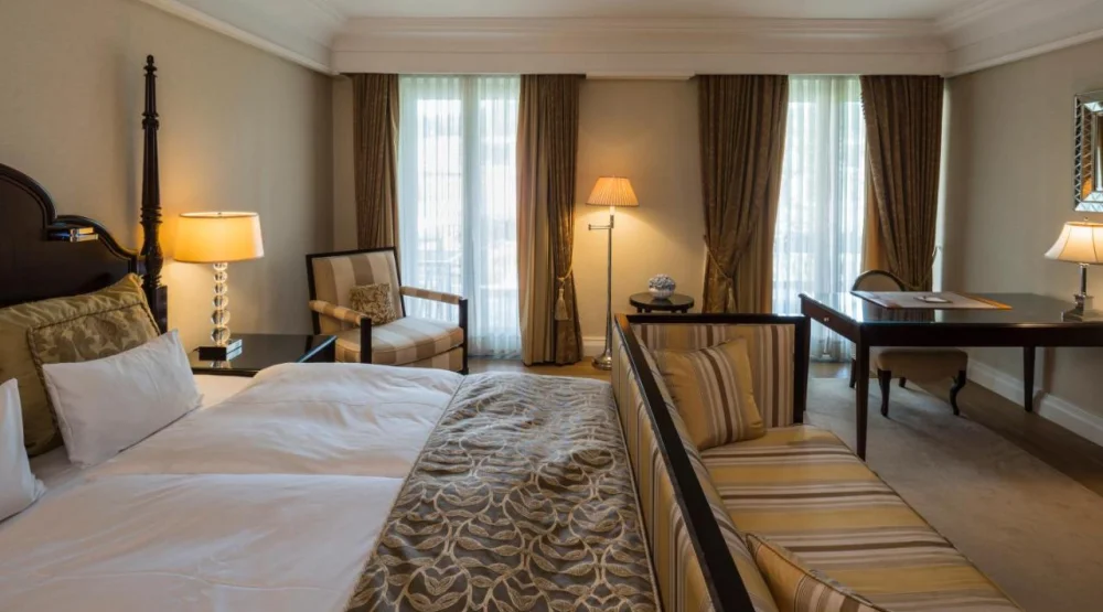 Superior Room at Falkensteiner Schlosshotel Velden