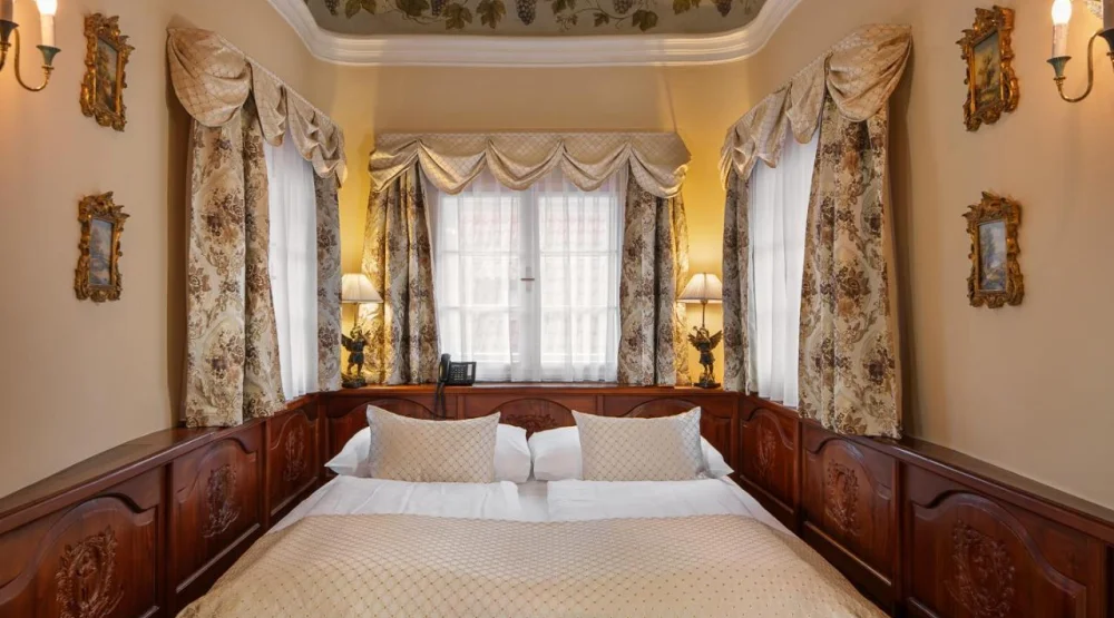 Tower Suite at Iron Gate Hotel & Suites