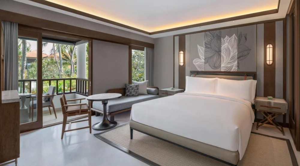 Deluxe Lagoon View, Guest Room, One King, Balcony at The Laguna Luxury Collection Resort & Spa