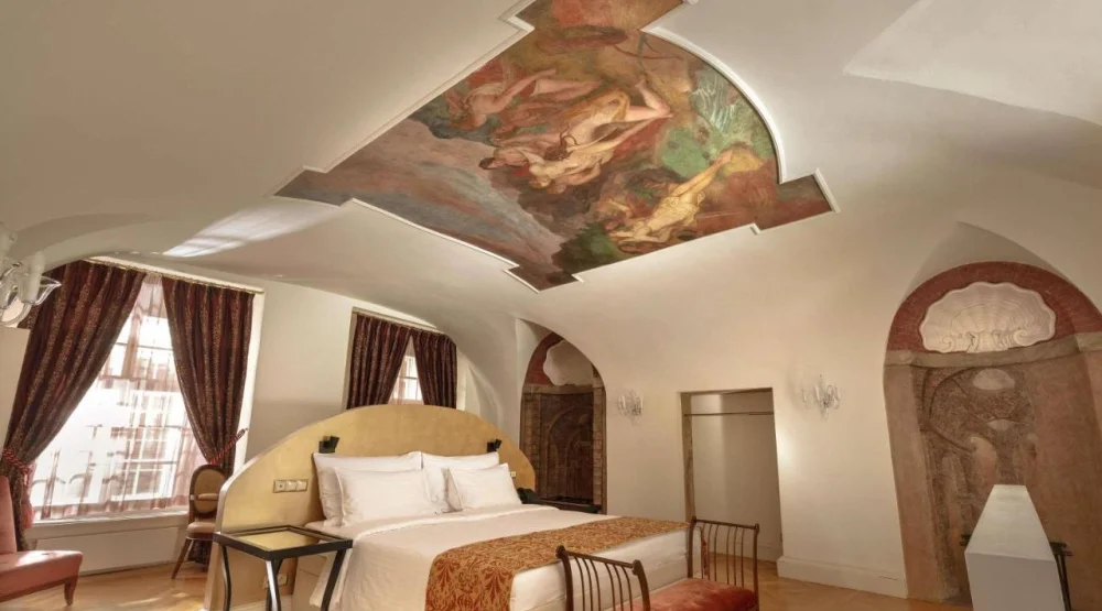Ceiling Fresco Baroque King Room at The Mozart Prague
