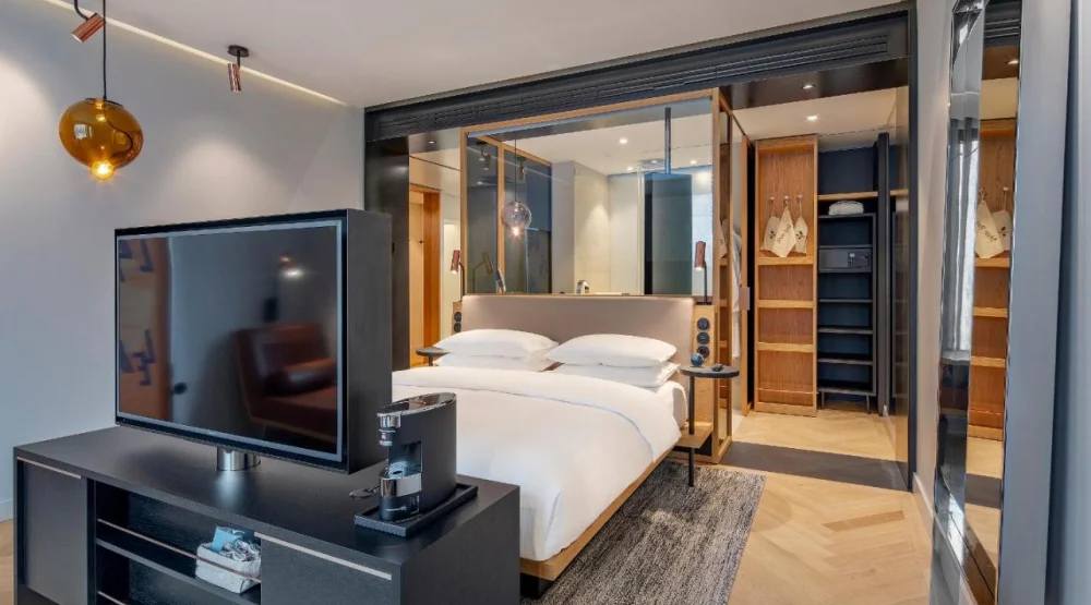 King Room with Garden View at Andaz Munich Schwabinger Tor