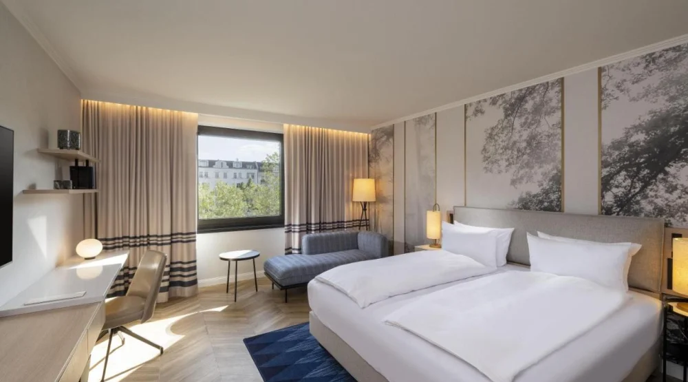 King Room with Park View at DoubleTree by Hilton Berlin Kudamm