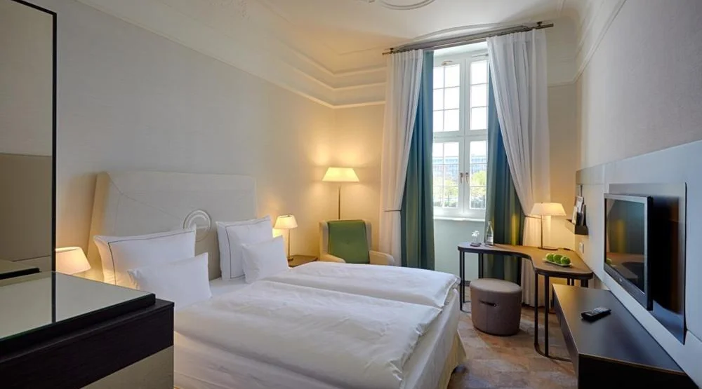 Classic Queen Room, Guest Room, One Queen at Gewandhaus Dresden Autograph Collection