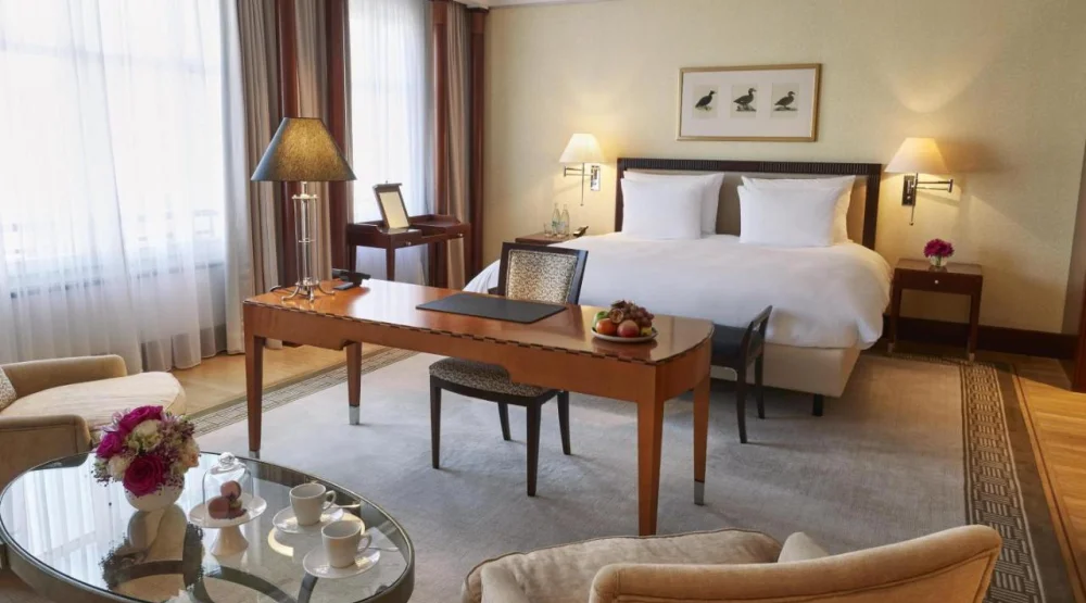 Junior Suite Unter Den Linden at Hotel Adlon Kempinski Berlin