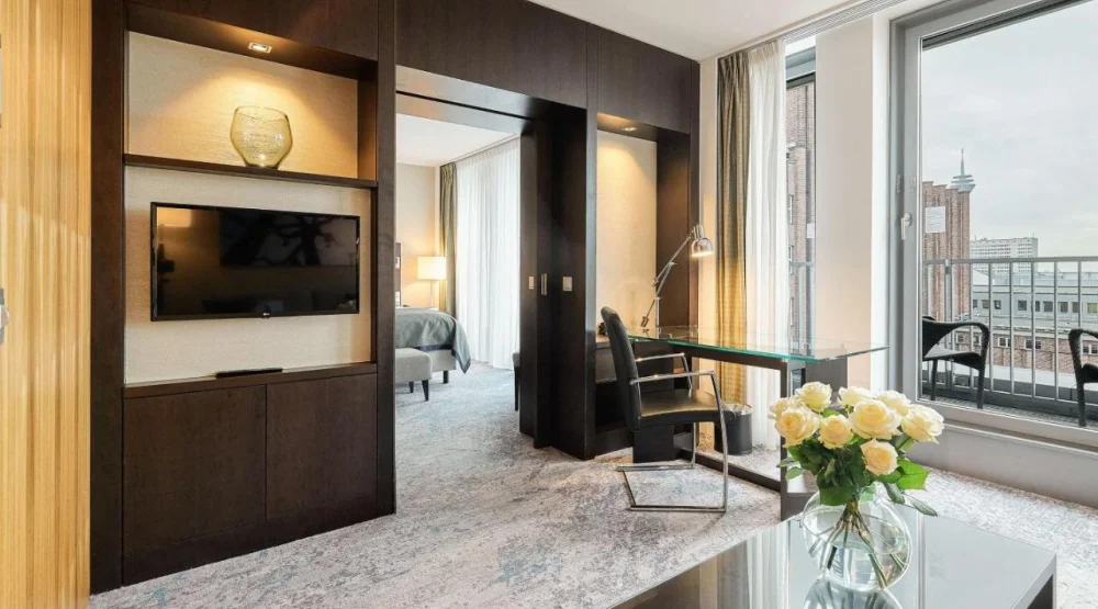 Suite with Balcony at Hotel Ko59