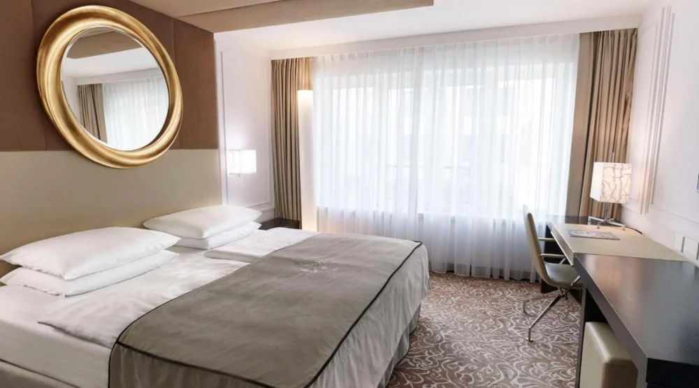 Superior Room at Hotel Vier Jahreszeiten Kempinski Munchen