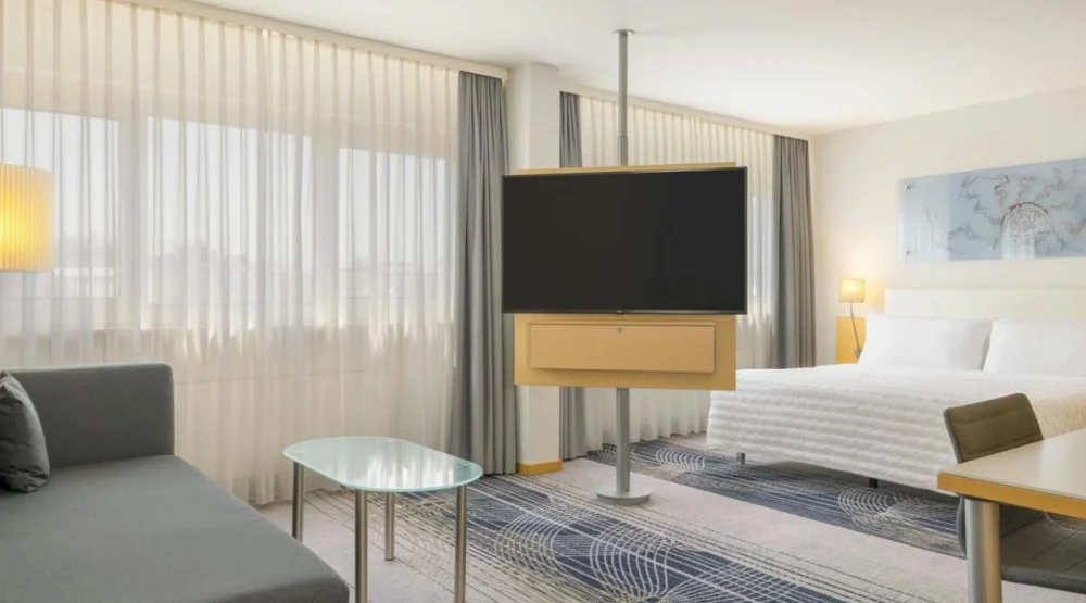 Deluxe King Room at Le Meridien Frankfurt