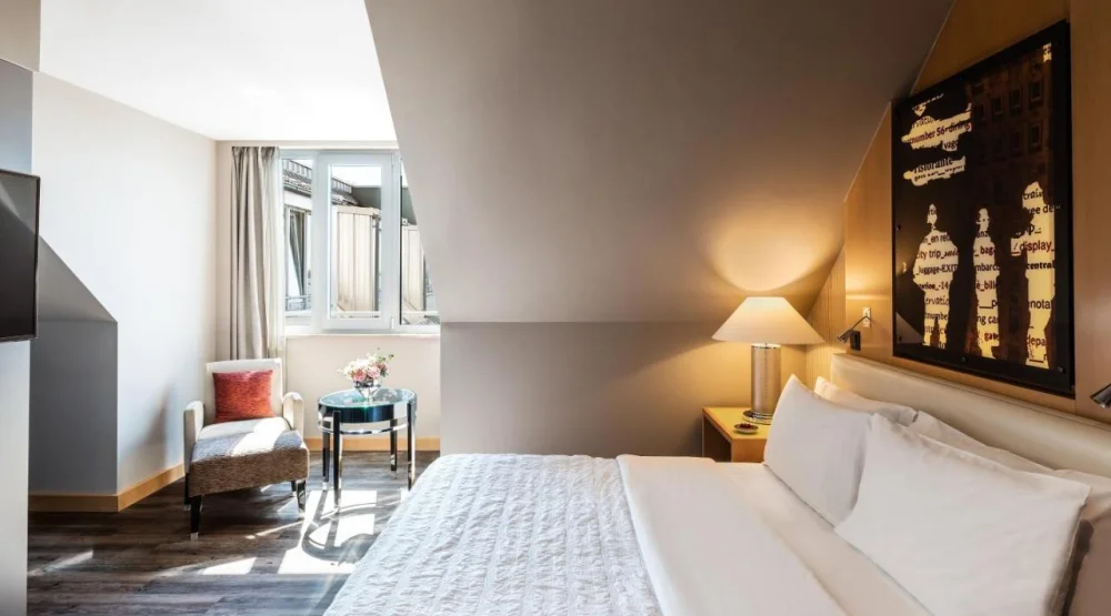 Superior Queen Room at Le Meridien Munich