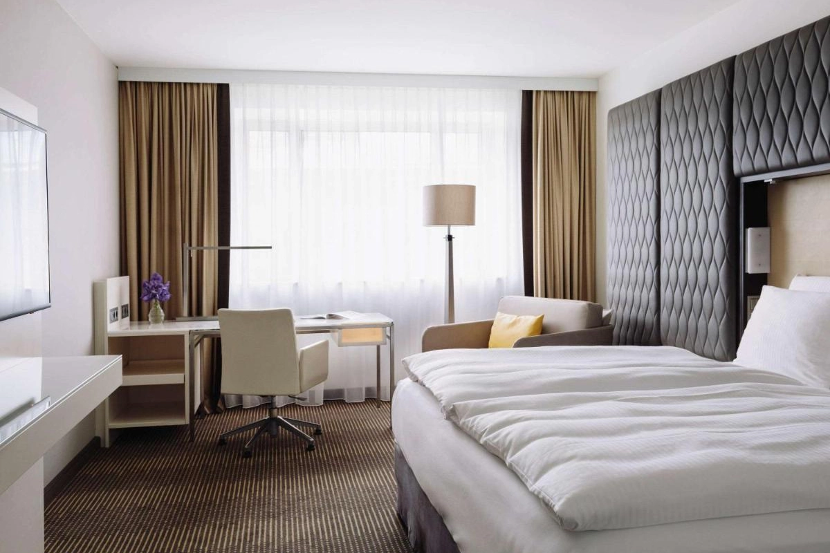 Pullman Berlin Schweizerhof - Hotel Photo 16