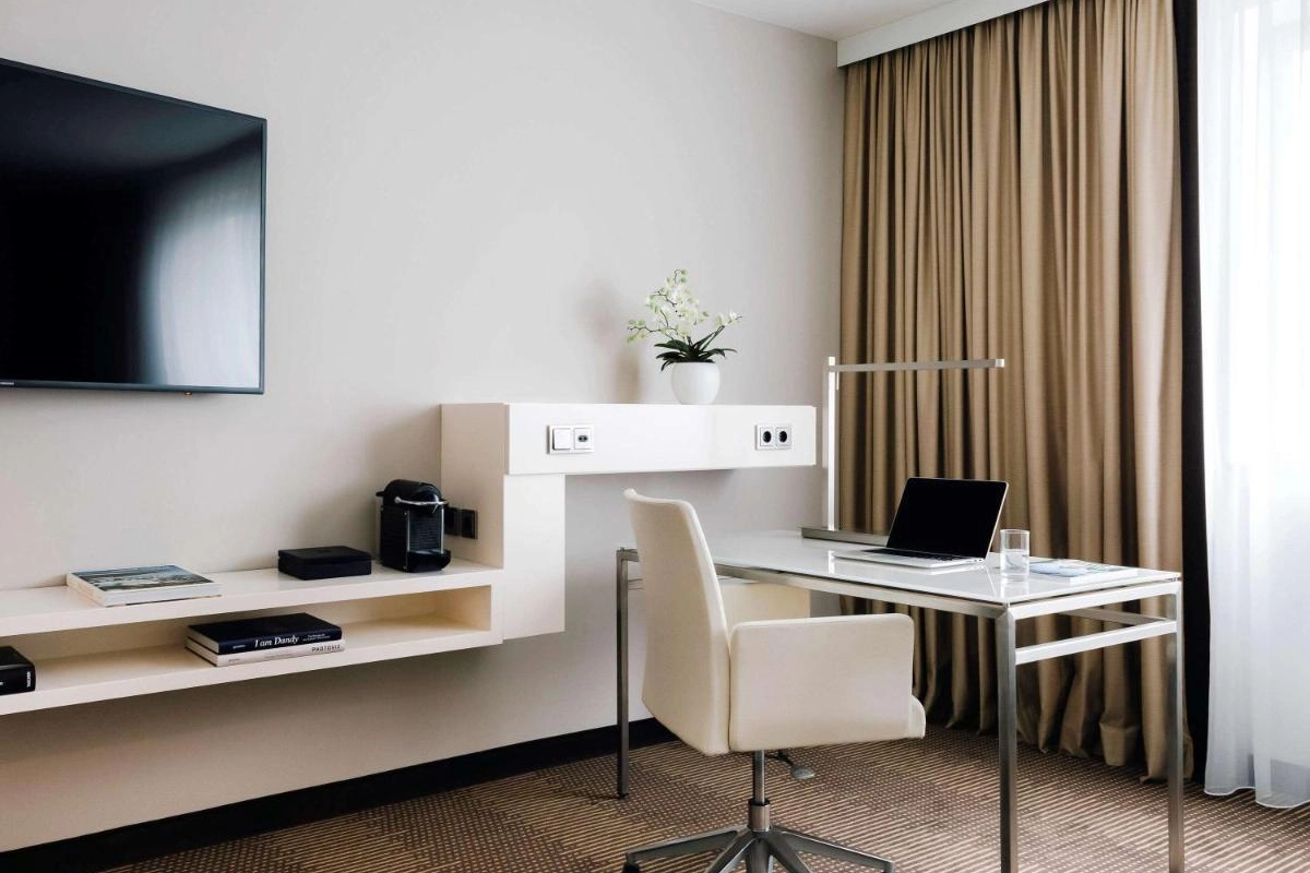 Pullman Berlin Schweizerhof - Hotel Photo 17