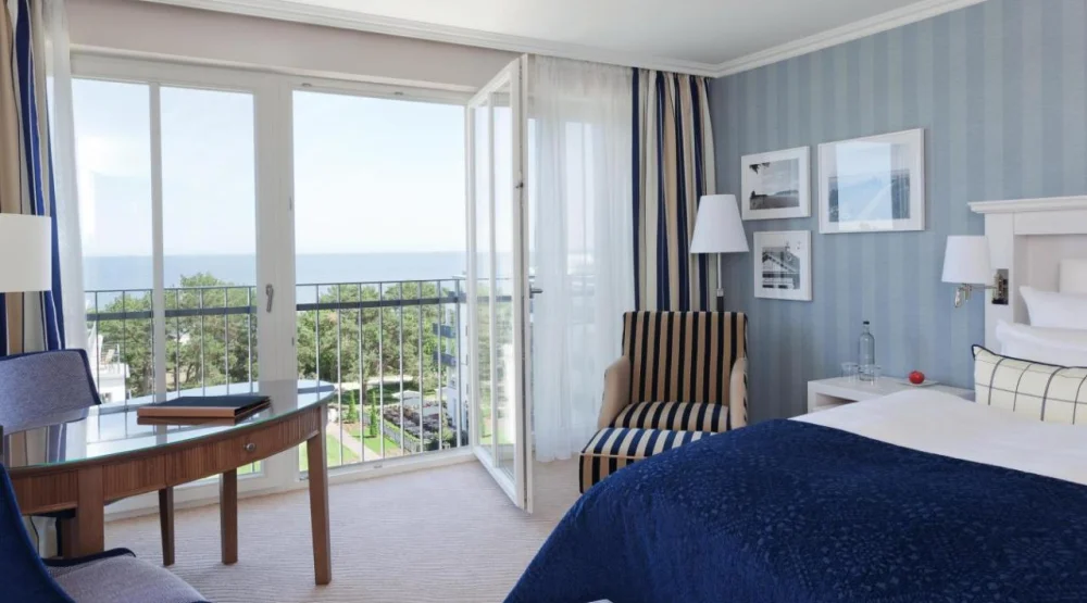 Executive Double Room with Sea View at Steigenberger Grandhotel & Spa