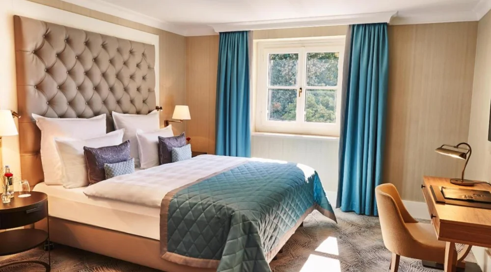 Suite at Steigenberger Icon Grandhotel & Spa Petersberg