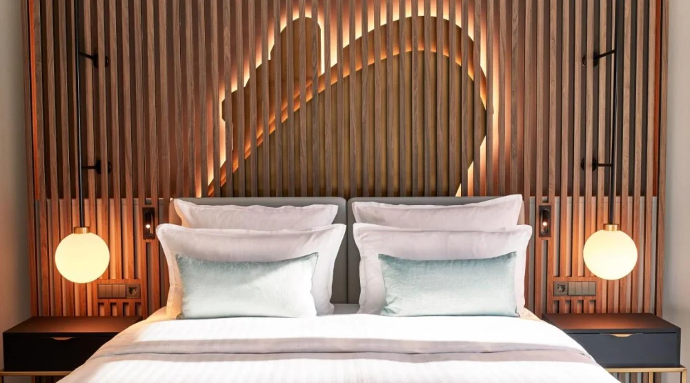 Deluxe Double Room at Steigenberger Hotel Hamburg