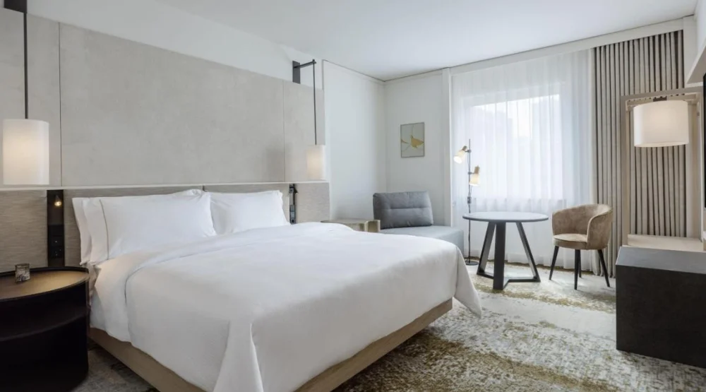 Deluxe King Room at The Westin Grand Frankfurt