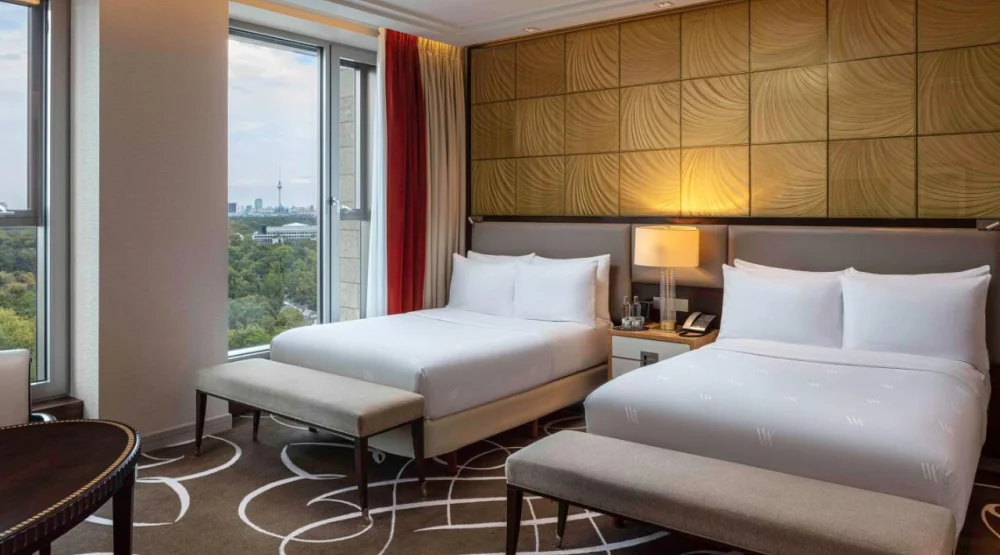 Deluxe Twin Room with City View at Waldorf Astoria Berlin