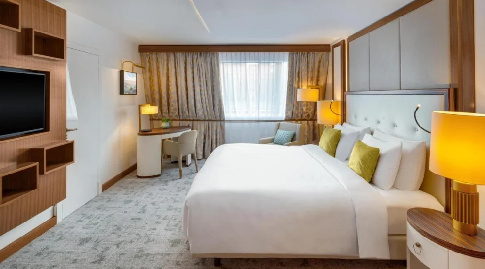 Corvinus Fashion Street View Room at Kempinski Hotel Corvinus Budapest