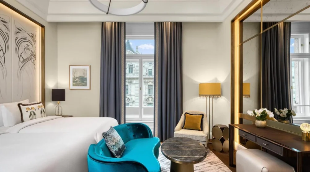 Deluxe Twin Room with City View at Matild Palace A Luxury Collection Hotel