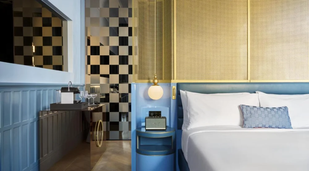 Studio King Suite with City View at W Budapest