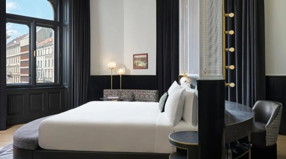 W King Suite with Opera House View at W Budapest