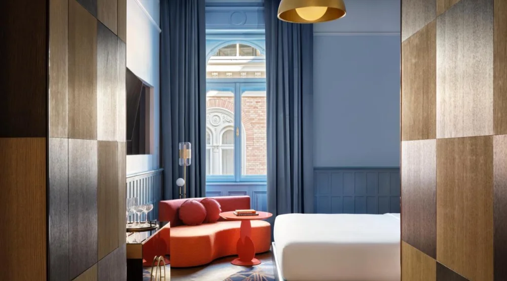 Deluxe King Room with City View at W Budapest