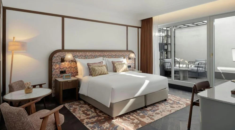 Heritage King Room at Stradom House Autograph Collection