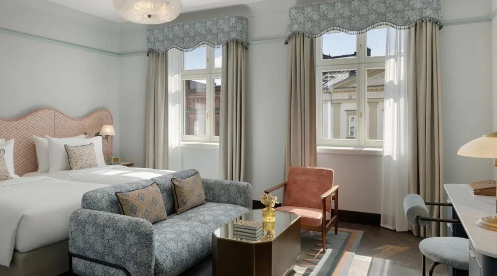 Heritage Grand Twin Room at Stradom House Autograph Collection