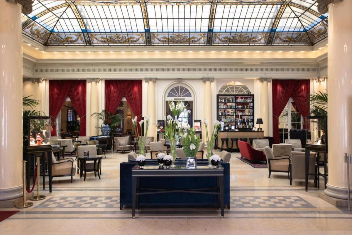 Hotel Bellevue Palace Bern - Hotel Photo 1