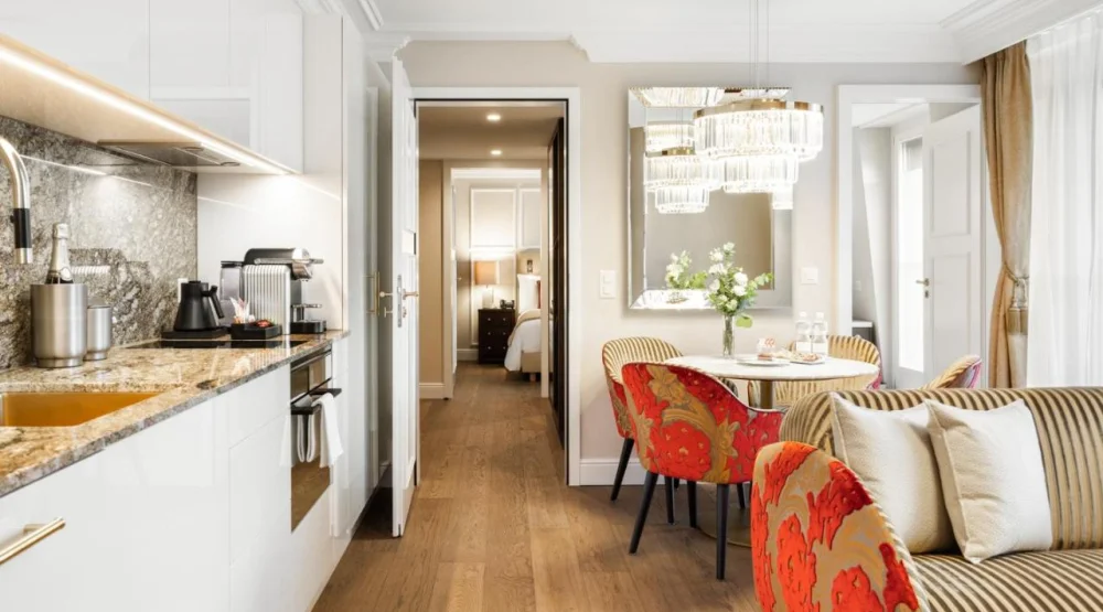 Two Bedroom Apartment with Lake View at Grand Hotel National Luzern