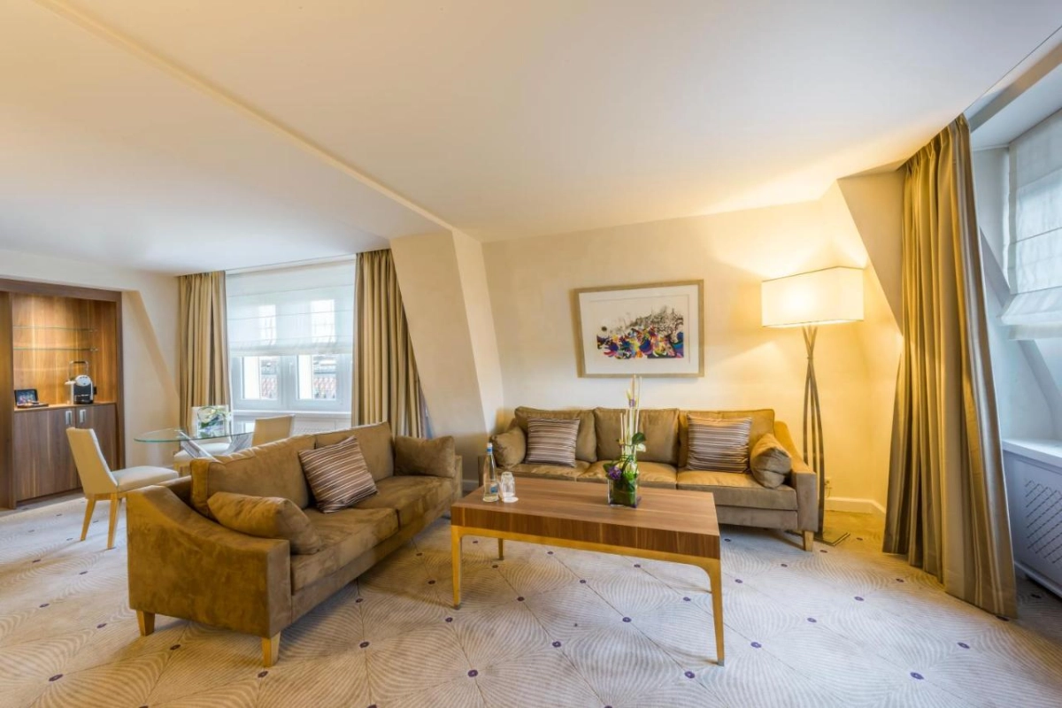 Lausanne Palace - Hotel Photo 24