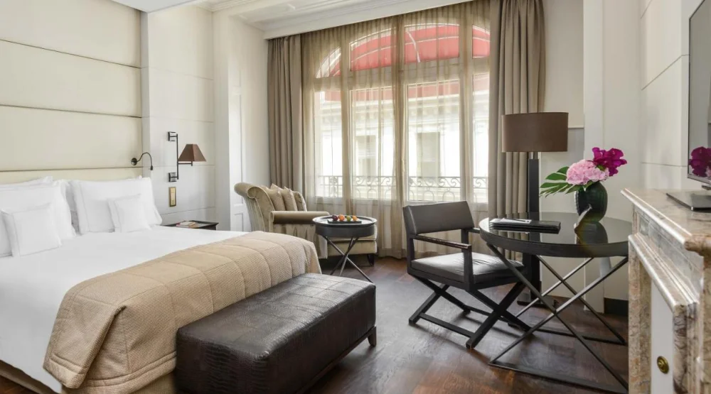 Premium Room City at Lausanne Palace