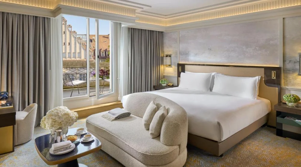 Deluxe Terrace Room at Mandarin Oriental Savoy Zurich