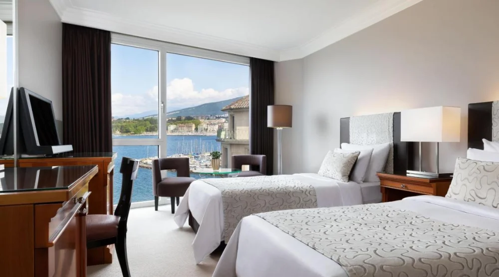 Premium King Or Twin Room with Partial Lake View at Hotel President Wilson a Luxury Collection Hotel