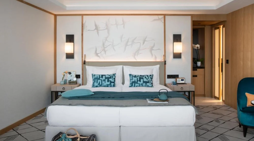 Riverside Junior Suite at Storchen Zurich Lifestyle Boutique Hotel