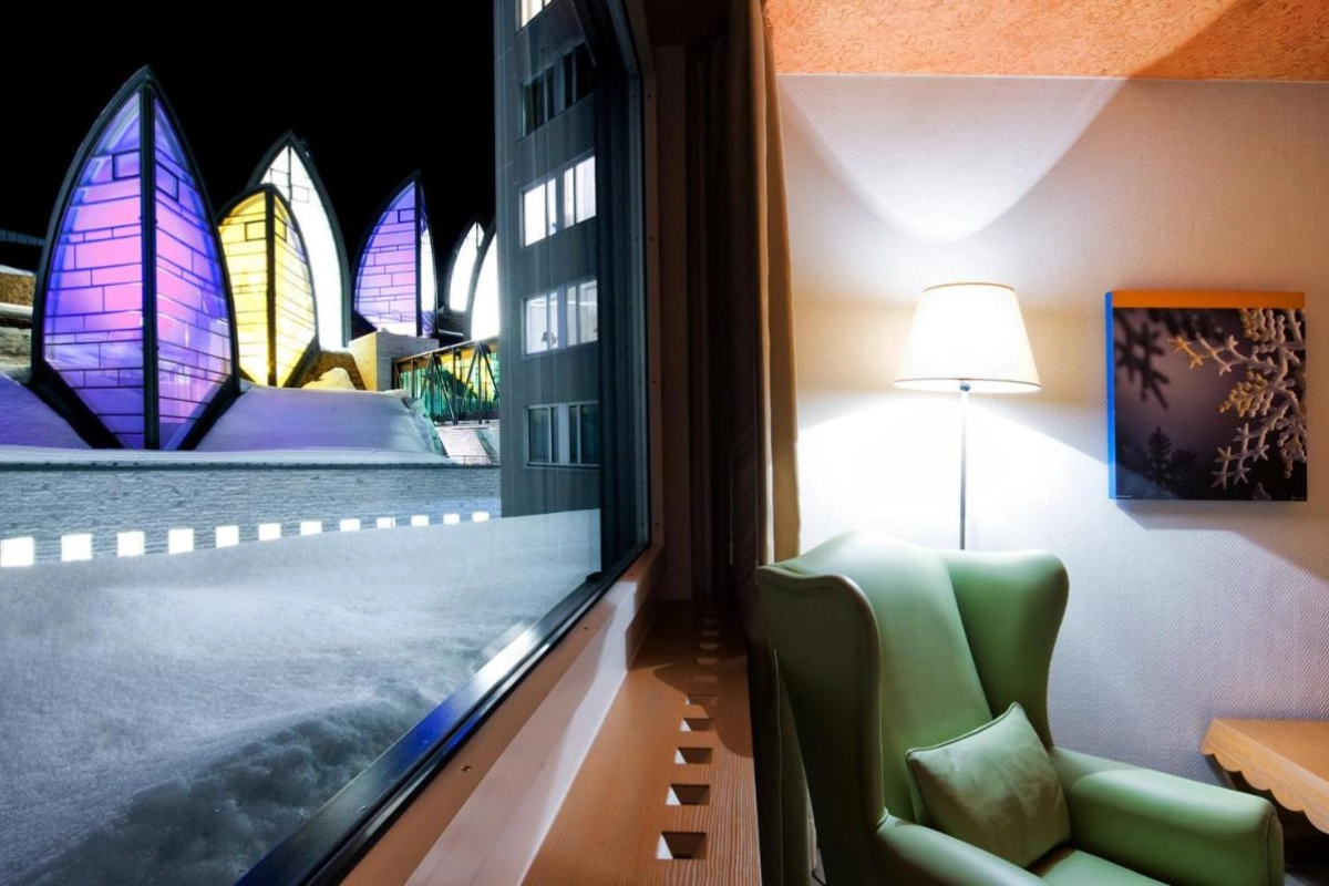 Tschuggen Grand - Hotel Photo 43