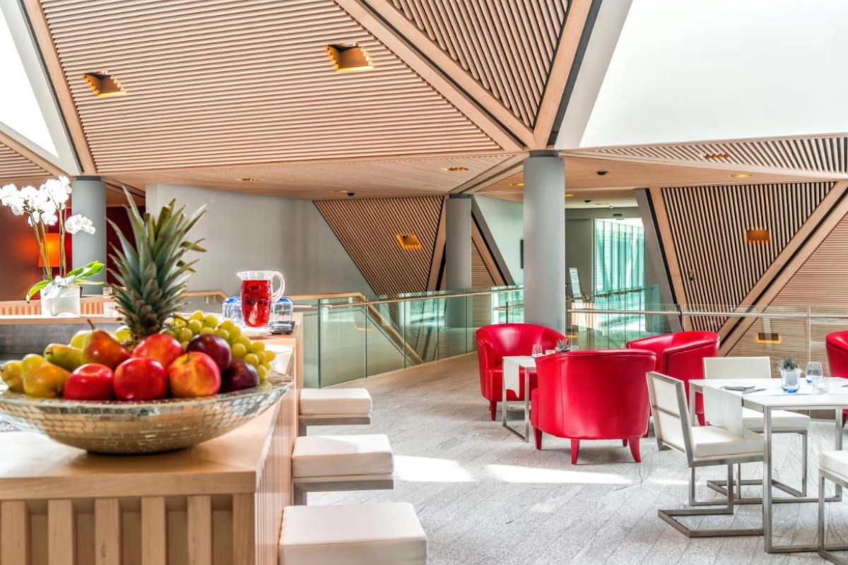 Tschuggen Grand - Hotel Photo 48