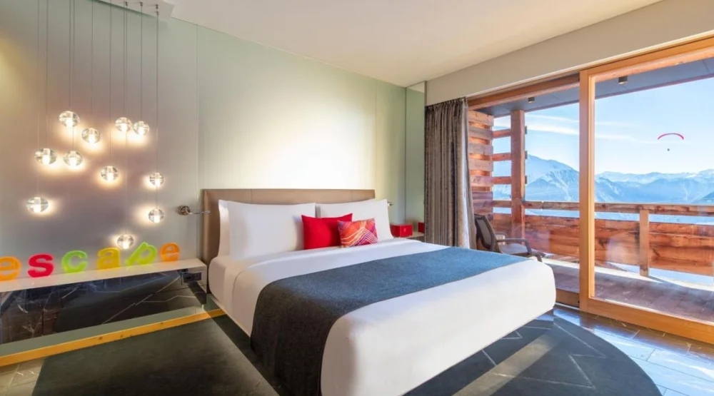 Spectacular Room, Guest Room, One King, Best Valley View at W Verbier