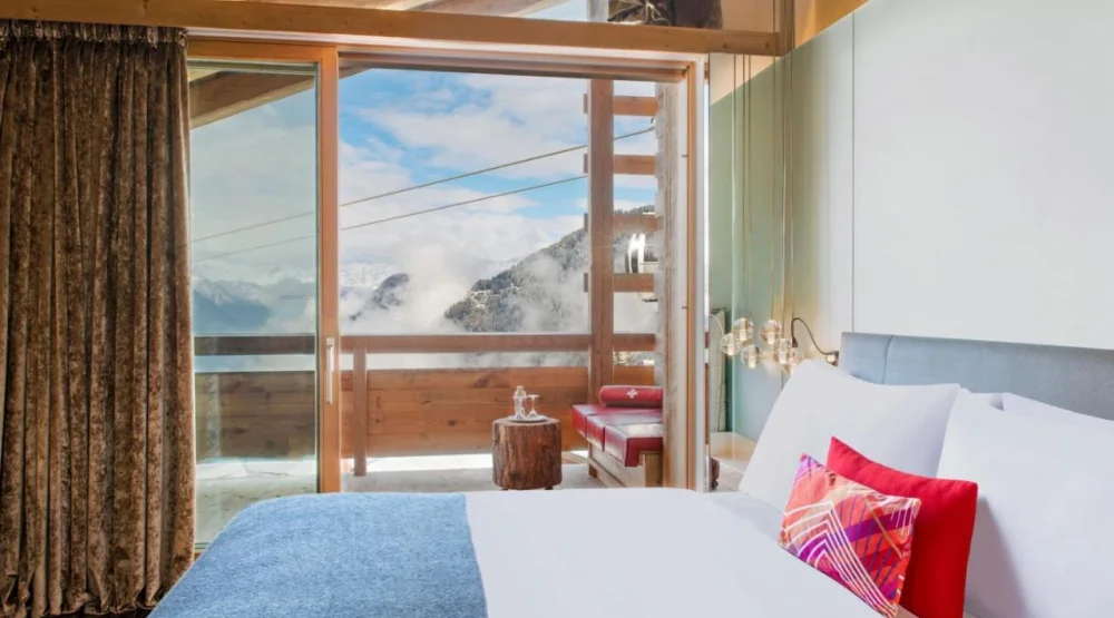Cool Junior Suite with Balcony and Mountain View at W Verbier