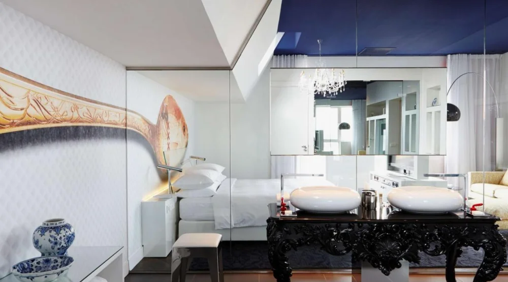 Suite at Andaz Amsterdam Prinsengracht