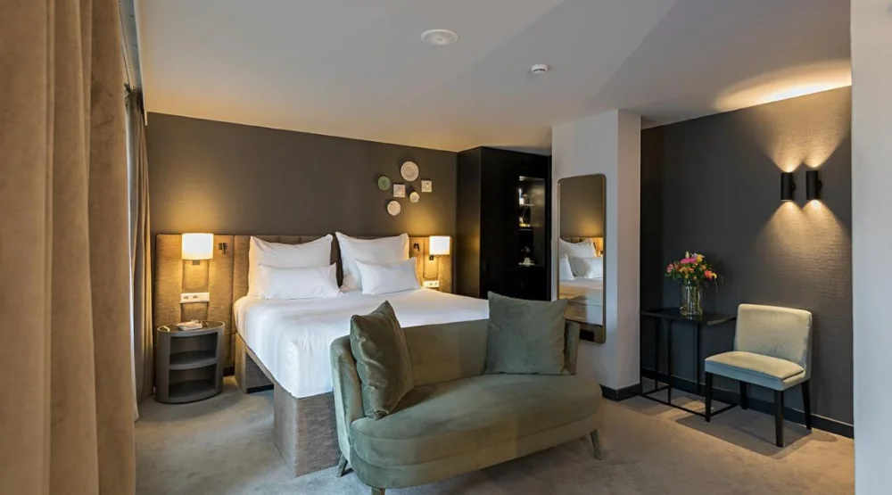 Deluxe Double Room at Pestana Amsterdam Riverside