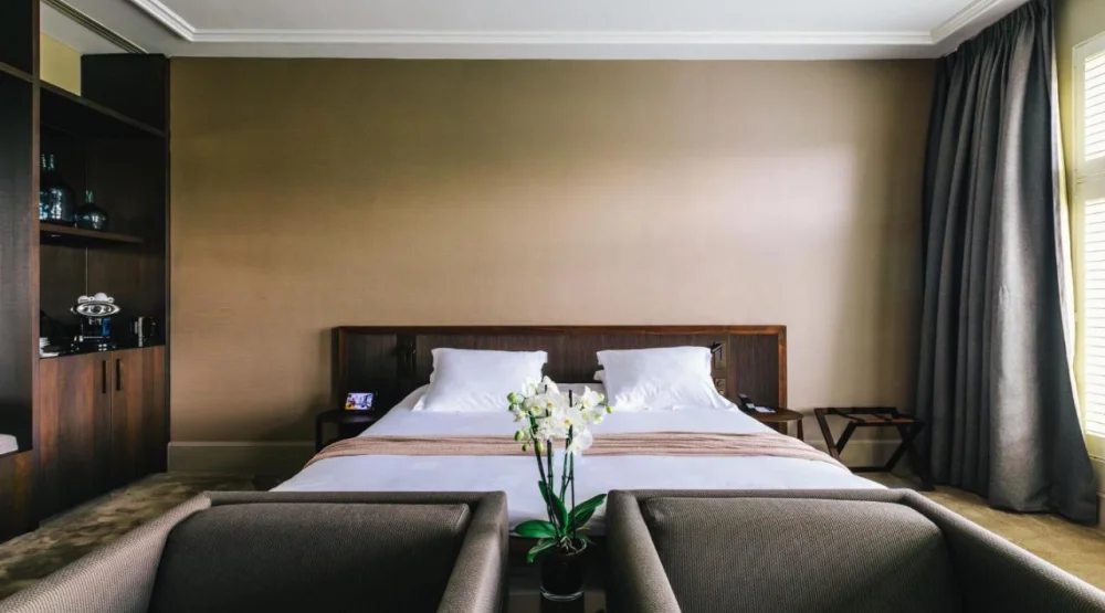 Junior Suite Canal View at The Dylan Amsterdam