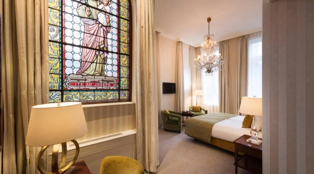 Heritage Suite at Hotel Dukes Palace