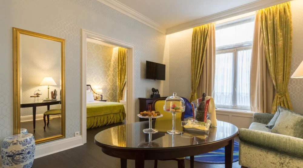 Suite at Stanhope Hotel by Thon Hotels