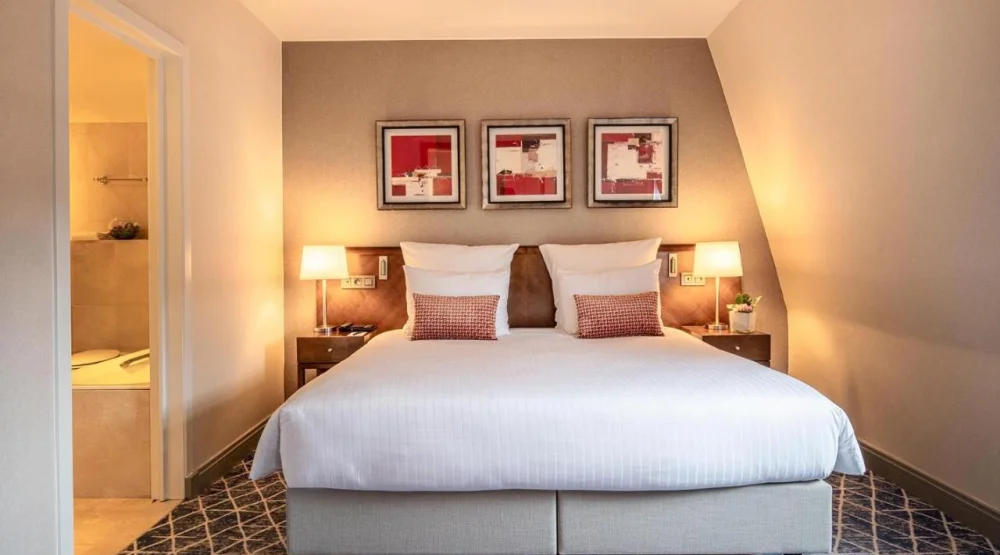 Junior Suite at Warwick Brussels