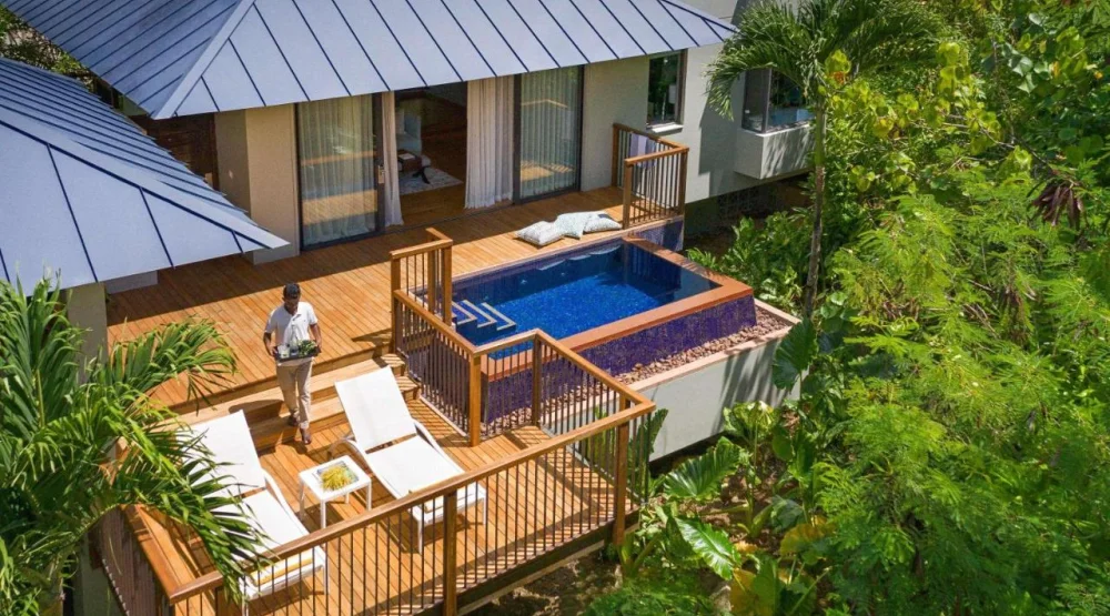 Hillside Pool King Villa with Garden View at Raffles Seychelles