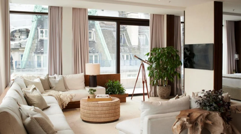 Piccadilly Greenhouse Suite at 1 Hotel Mayfair