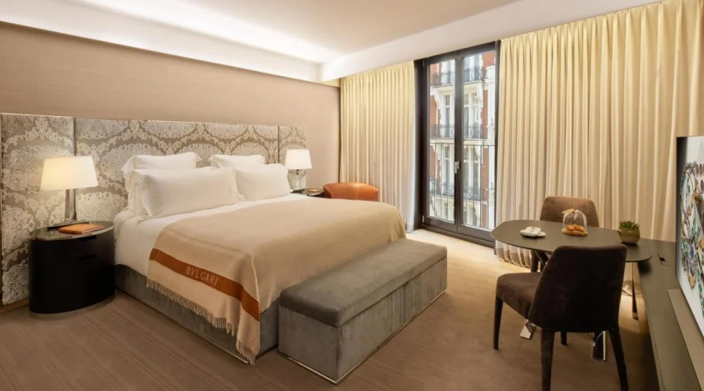 Deluxe Room at Bvlgari Hotel London