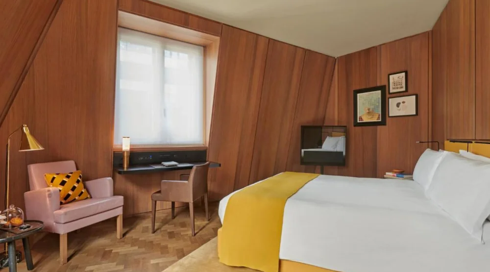 Superior Double Room at Hotel Cafe Royal