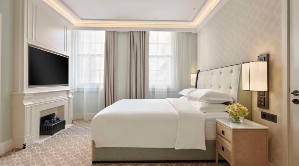 King Suite at Great Scotland Yard Hotel